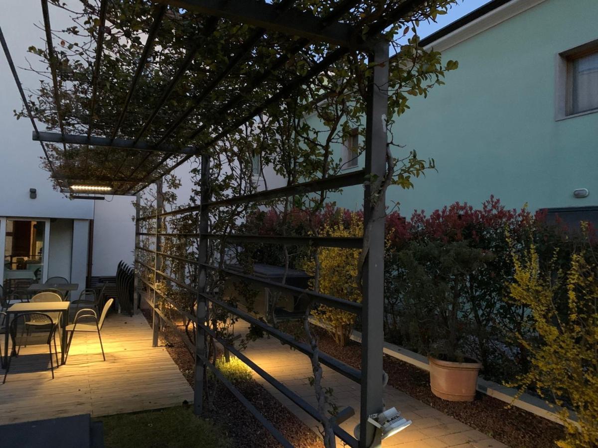 Residence Bleu San Dorligo della Valle Luaran gambar